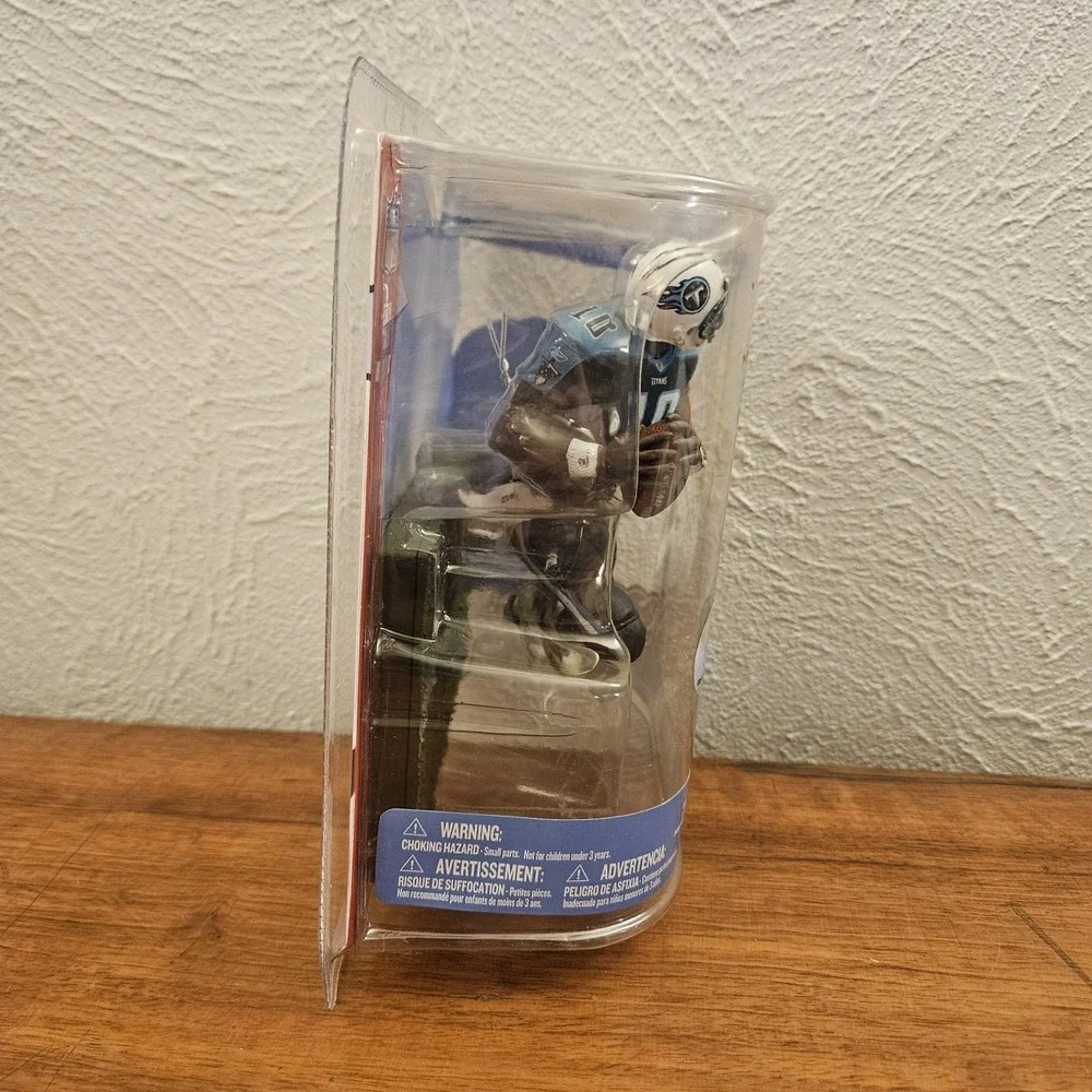 Mcfarlane‎ NFL Series 15 Vince Young Tennessee Titans Figure Football Figure